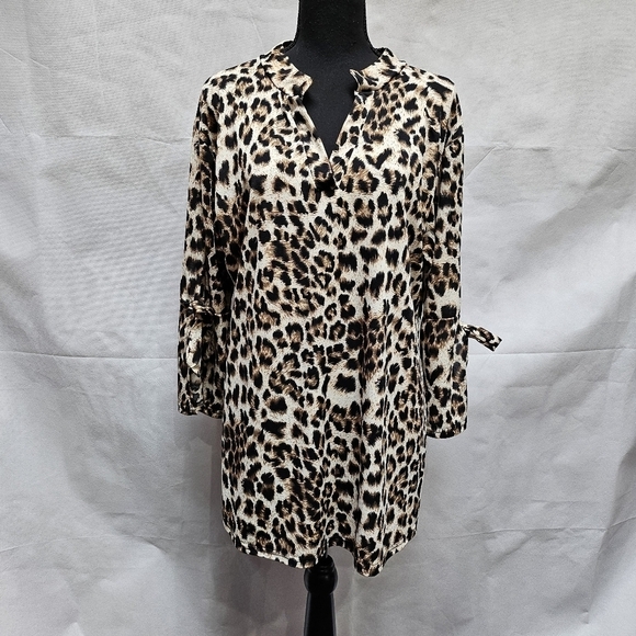 Lildy Split Sleeve Animal Print Pull Over Tunic 97% Polyester 3% Spandex Sz L/XL - Picture 1 of 10